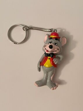Vintage 1983 Chuck E Cheese Pizza Time Theatre Keychain Figure Retro Arcade